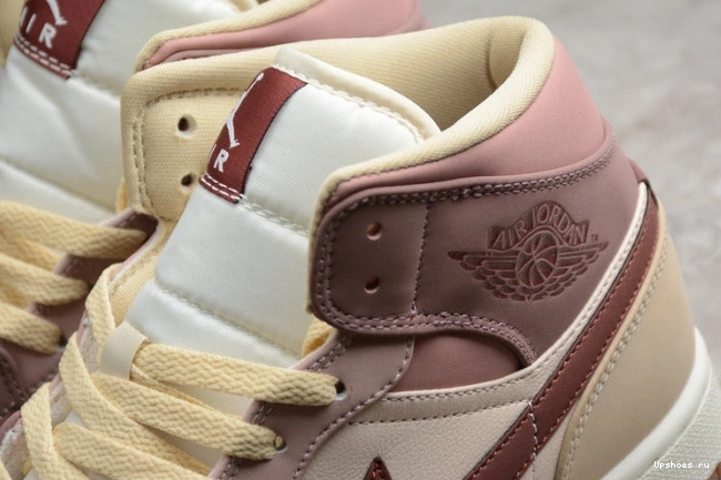 Dark Mauve Mid Jordan  1 (W) Pony SE DO7440-821 Smoky 0916